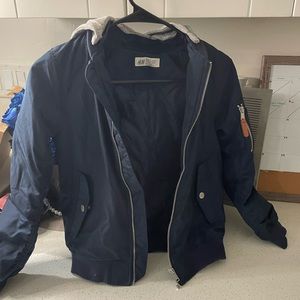H&M boys size 8/10 jacket with detachable hood.